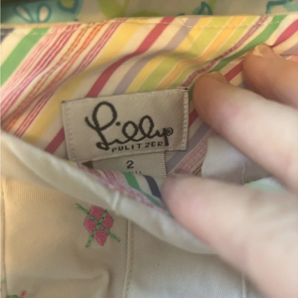 Lilly Pulitzer vintage wrap skirt in size 2. Excellent condition